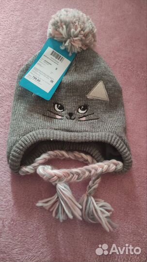 Шапка для девочки новая