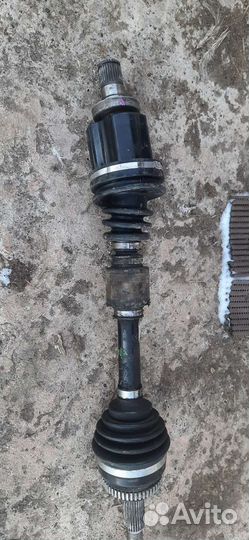 Граната Geely Coolray