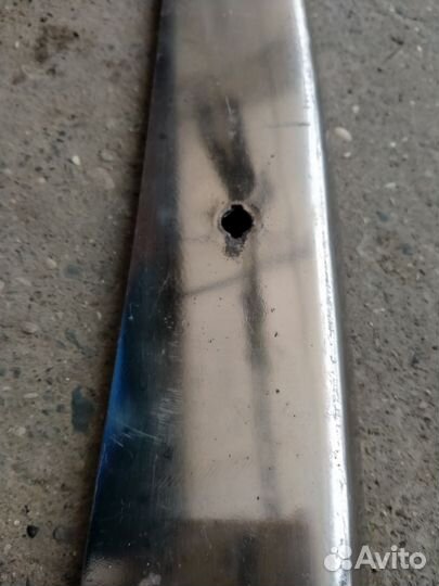 Хром на бампер 2107