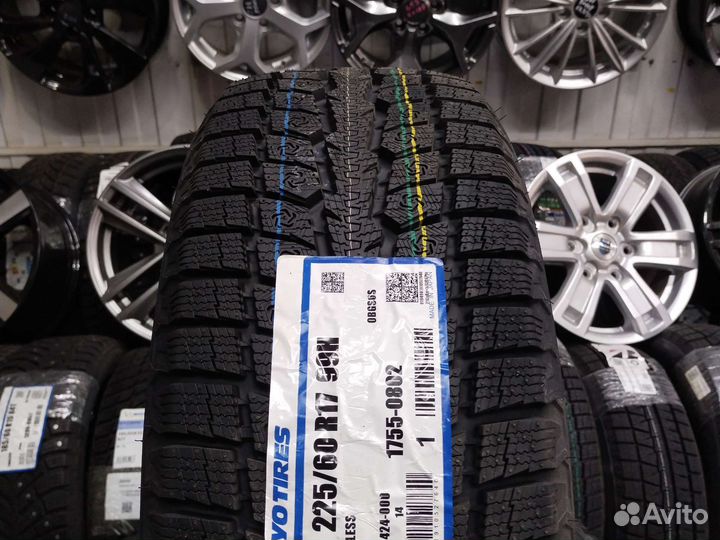 Toyo Observe GSi-6 LS 225/60 R17 99H