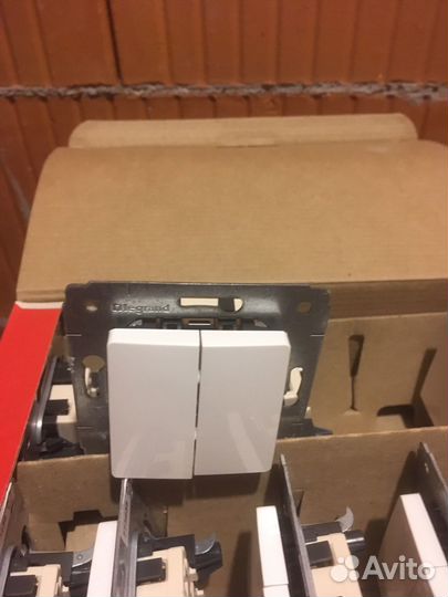 Выключатель