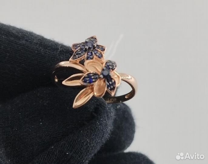 Золотое кольцо Цветы 585
