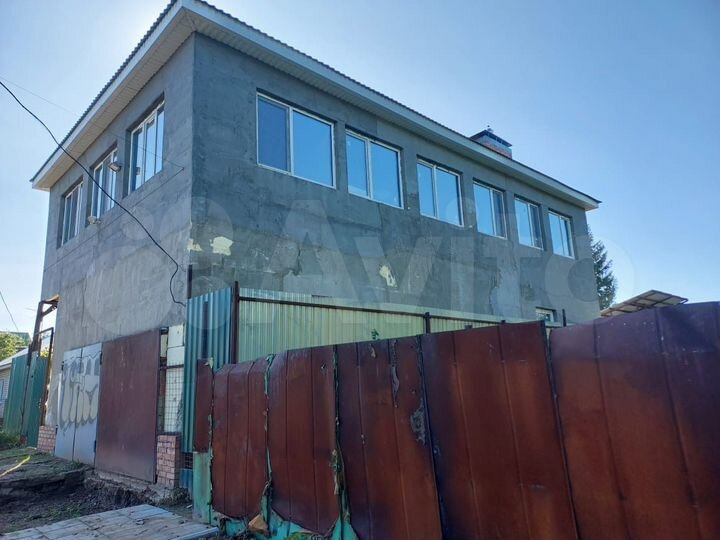 Коттедж 152 м² на участке 6 сот.