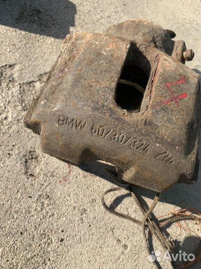 Суппорт тормозной передний правый bmw 5 e39