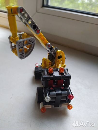 Lego technic трактор