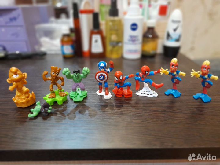 Игрушки Kinder пакетом разные