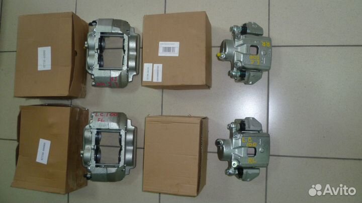 Суппорт тормозной Toyota Land Cruiser 100