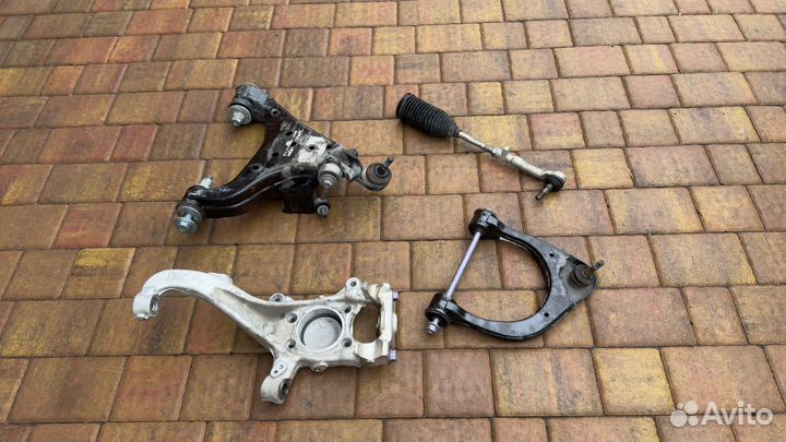 Рычаг нижний и верхний на toyota tundra 2022-2025