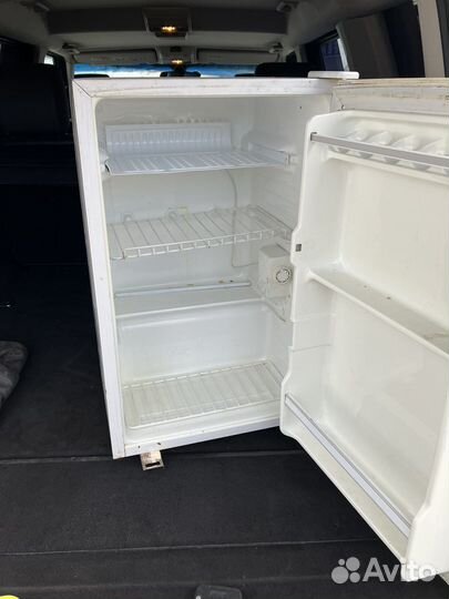 Холодильник на запчасти