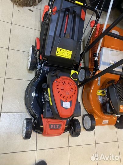 Газонокосилка бензиновая P.I.T. PLM51-C2