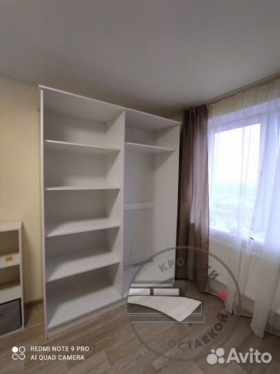 Шкаф распашной