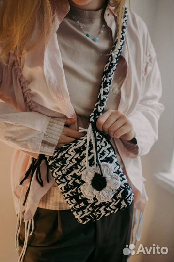 Сумка вязаная pinterest брелок цветок