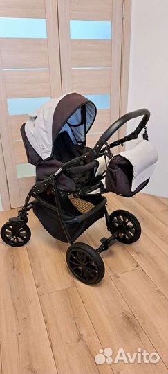 Коляска 3 в 1 Alis Alvaro