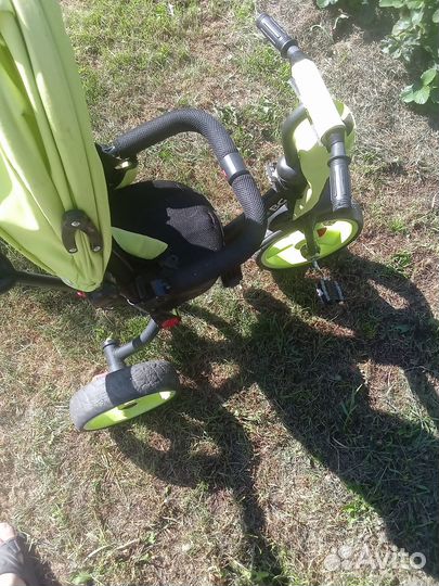Трехколесный велосипед коляска