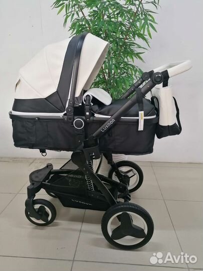 Новая коляска 3в1 Belecoo X6 NEW(чёрно-белая кожа)