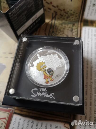 Монета серебро Лиза Симпсон