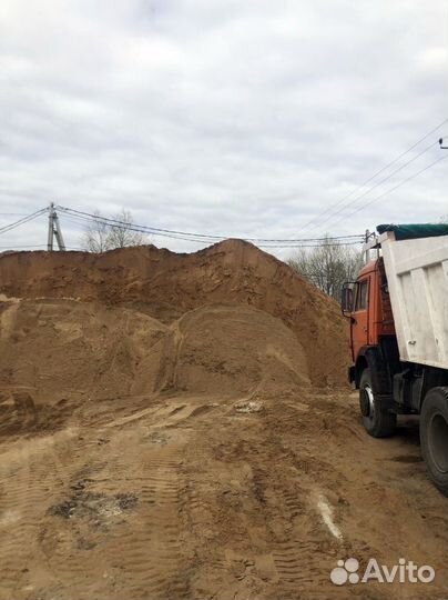 Песок строительный в наличии с доставкой