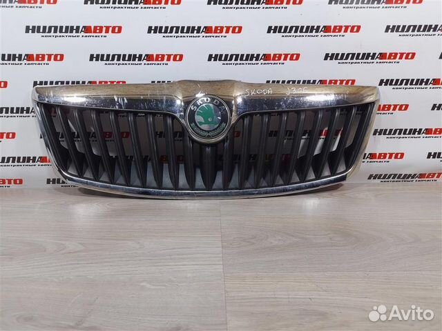 Решетка радиатора Шкода Октавия А5