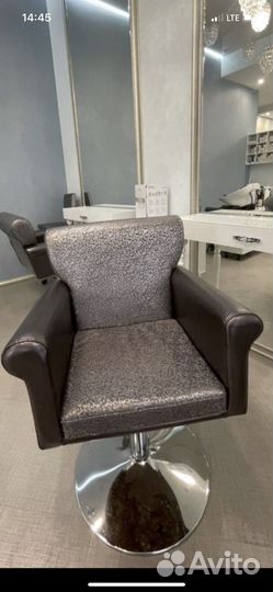 Кресло для парикмахера