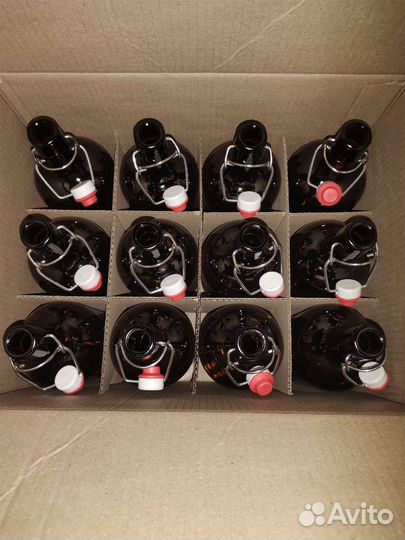 Бутылка с бугельной пробкой