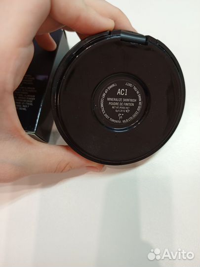 Mac mineralize skinfinish