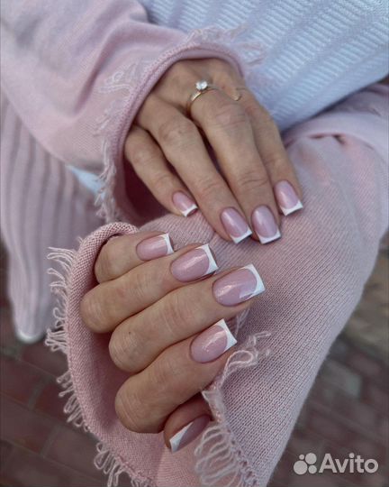 Маникюр педикюр