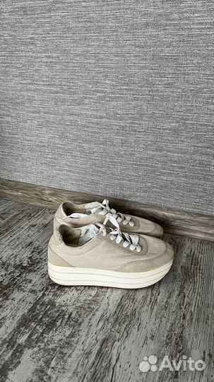 Кроссовки Zara 38