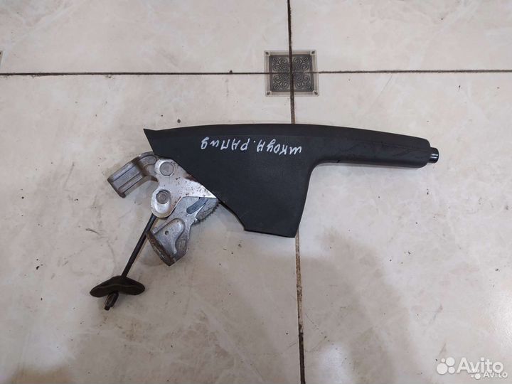 Ручник Skoda Rapid