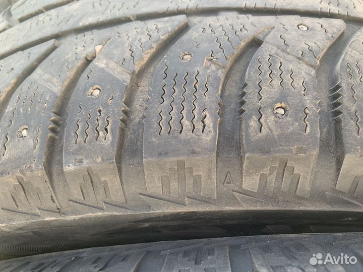 Bridgestone Ice Cruiser 7000 235/65 R17 108T