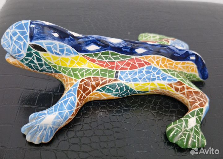 Антонио Гауди мозаика Саламандра