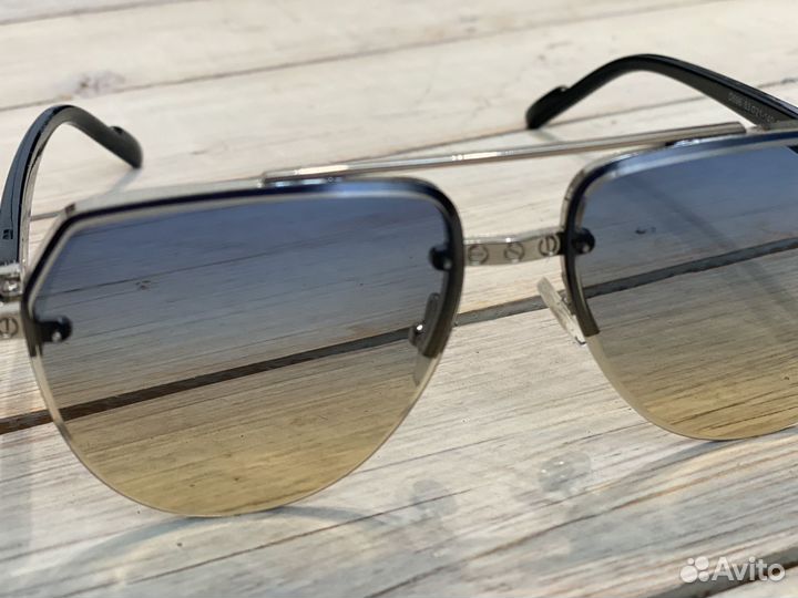 Солнцезащитные очки