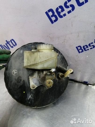 Вакуумник Mercedes-Benz E-Class W124 1990