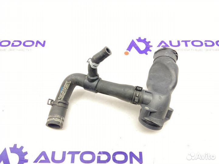Патрубок системы охлаждения Mercedes E-Класс W212