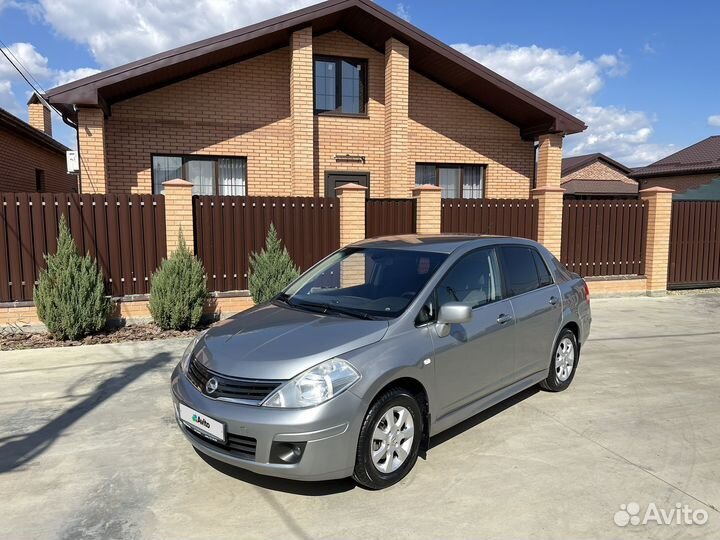 Nissan Tiida 1.6 AT, 2010, 196 000 км