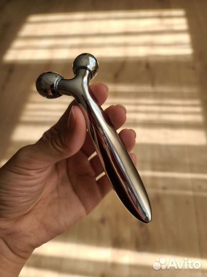 Роликовый массажёр для лица 3D