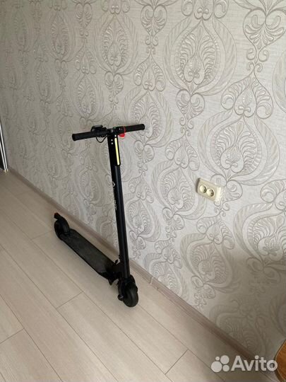 Электрический самокат iconbit