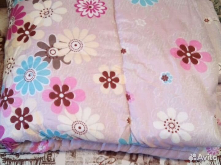 Одеяло ватное 1.5сп.новое