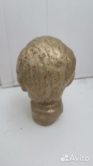 Скульптурный портрет М. Ю. Лермонтов