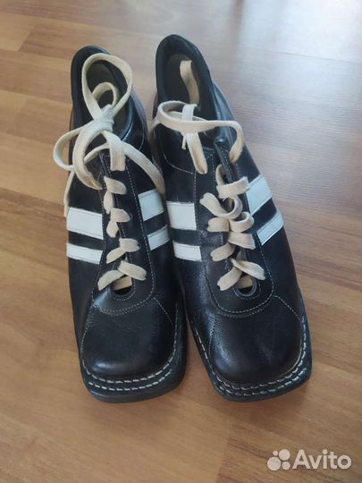 Ботинки лыжные