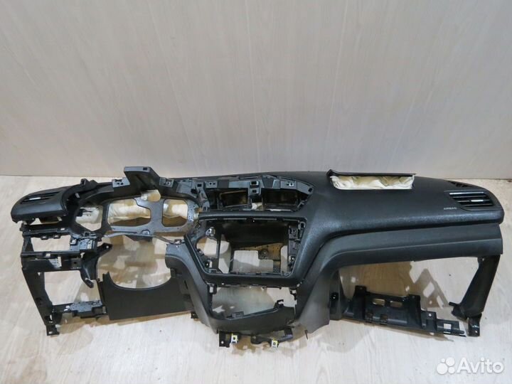 Торпедо Kia Rio 3