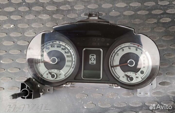 Панель приборов mitsubishi pajero 4