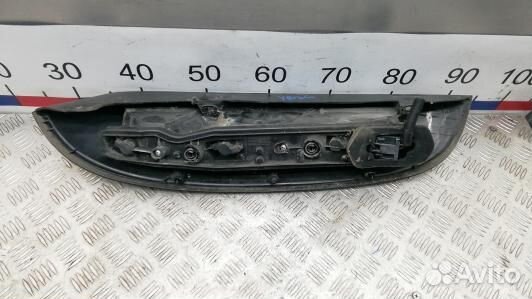 Фонарь задний правый opel corsa C (YBE06MY01)