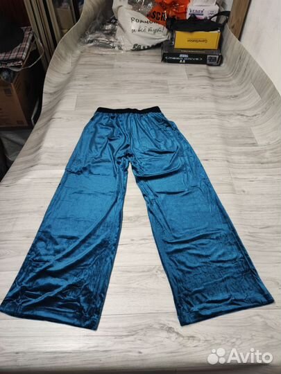 Модный женский костюм 42 (S)