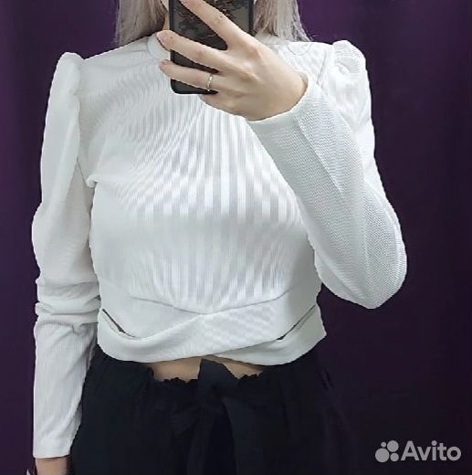 Блузка белая
