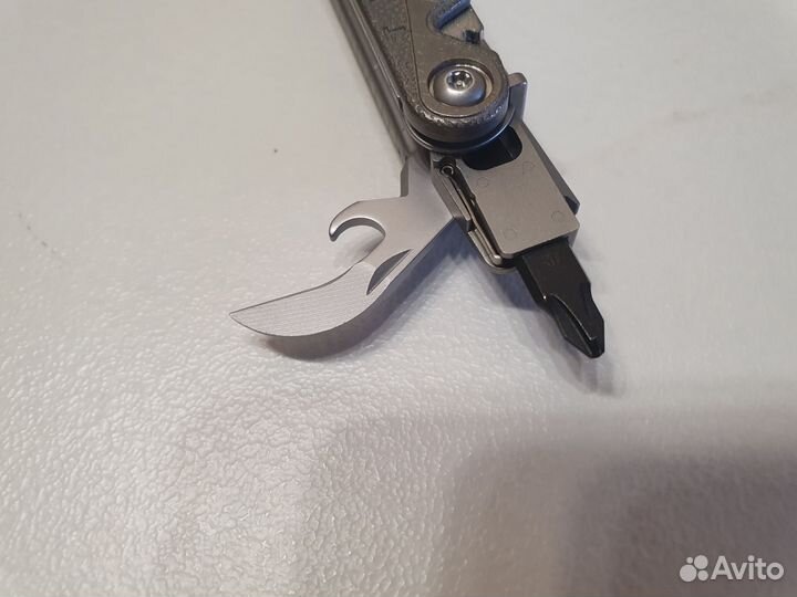 Мультитул leatherman charge plus tti