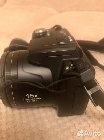 Компактный фотоаппарат