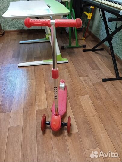 Самокат детский трехколесный, от 1,5 до 6 лет