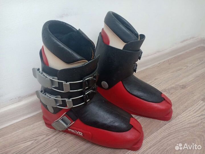 Горнолыжные ботинки salvo