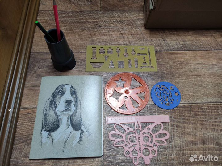 Стаканчики, тетрадь, линейки и ручки, цена за всё