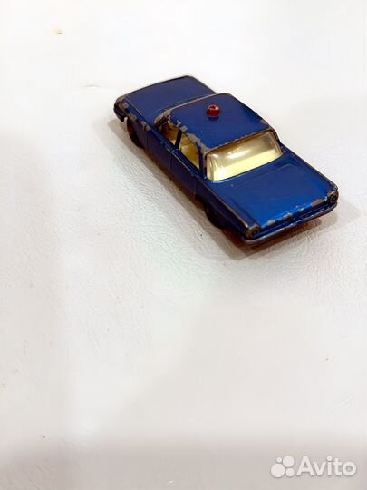 Модель автомобиля ford fairlane